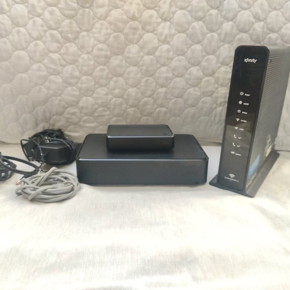 Comcast Xfinity WiFi modem Router + XiD-P Cable Box + Xg2v2-S Cable box Bundle